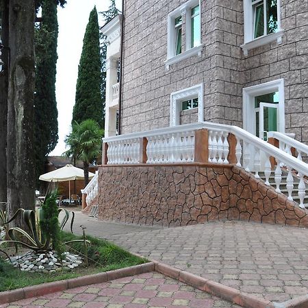 Гагрипш Курортный Комплекс Gagry Exterior photo
